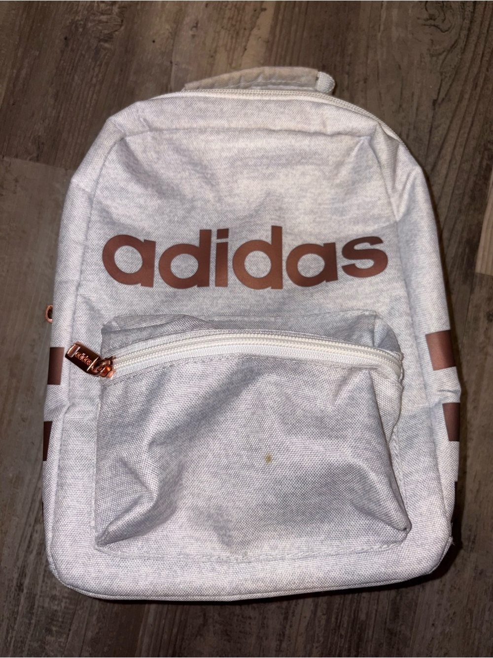 Adidas Unisex Santiago Insulated Lunch Bag Gray w/ Gold Lettering Zipper Handle